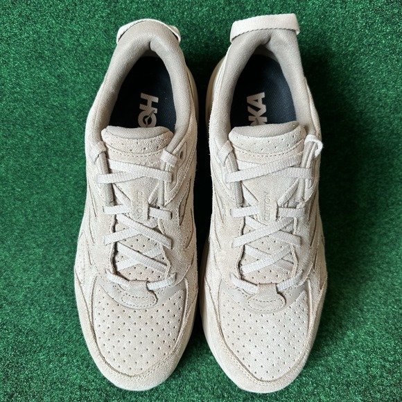 NEW Hoka Men\'s Size 11 Clifton L Suede Sneakers Shoes Sand 1122571‎ SSDD